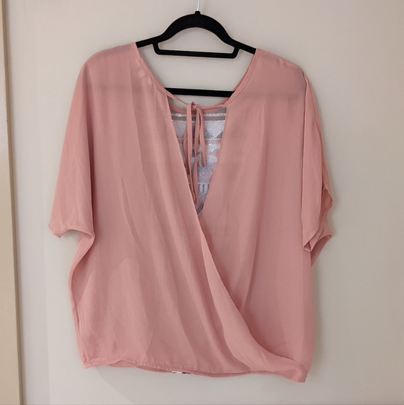 Umgee Medium Sheer Sequined Blouse Unique Draping Back Short Sleeve - Picture 4 of 8